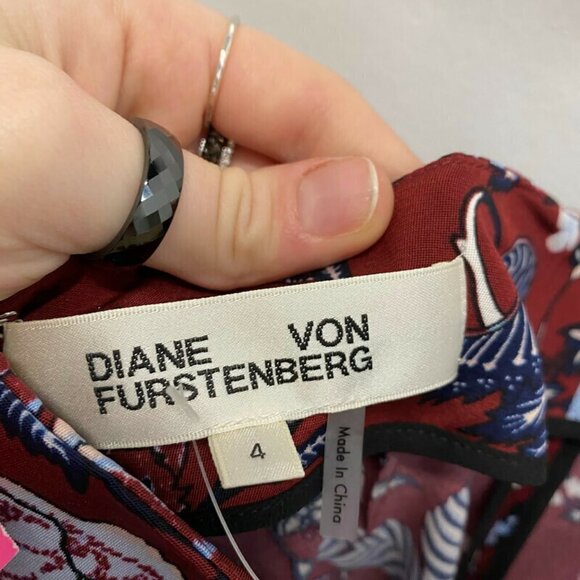 Diane Von Furstenberg Burgundy w/Blue Floral Skirt - Picture 3 of 3